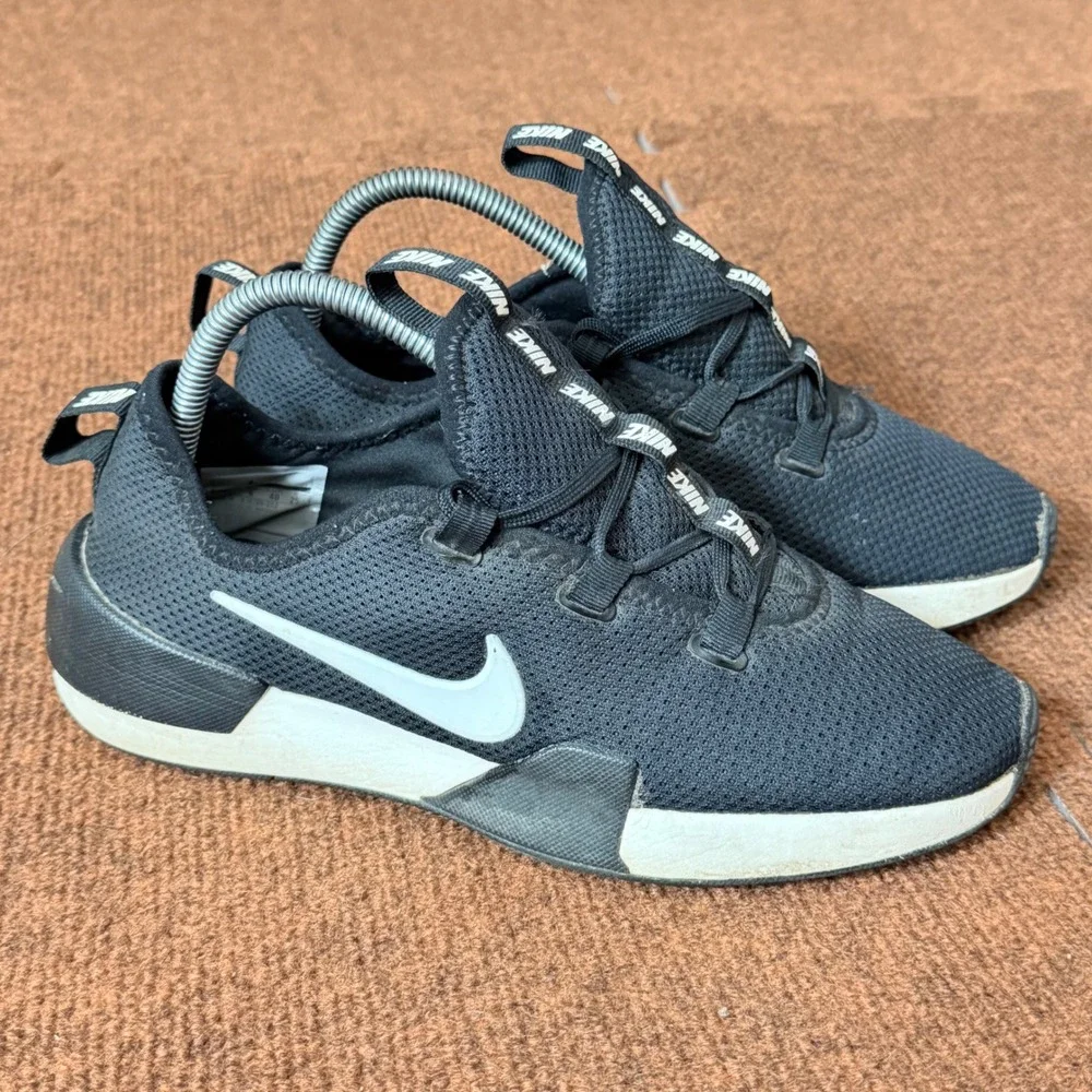 Nike City Trainer 2 Womens Black White Training Shoes AA7775-001 Size 8.5 Gym C+